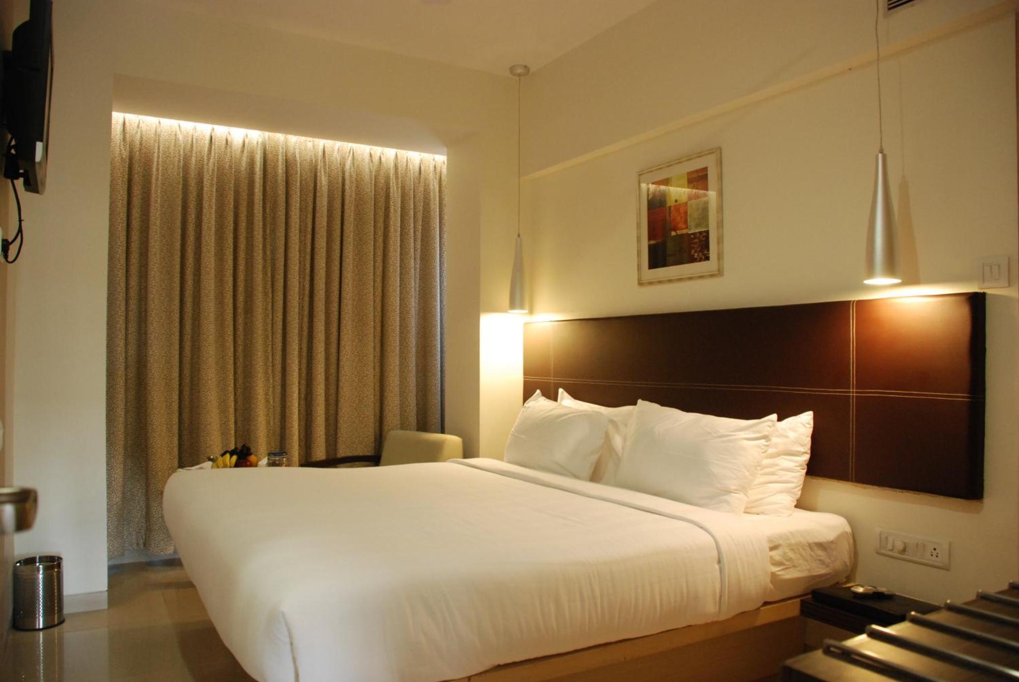 The Oriental Residency Hotel Mumbai Kültér fotó