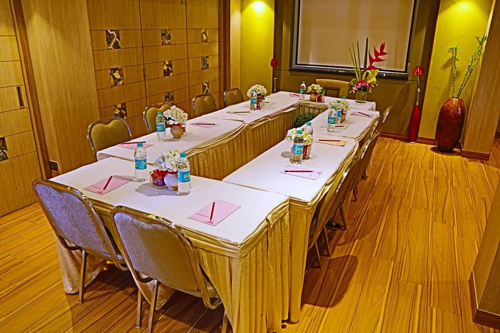The Oriental Residency Hotel Mumbai Kültér fotó