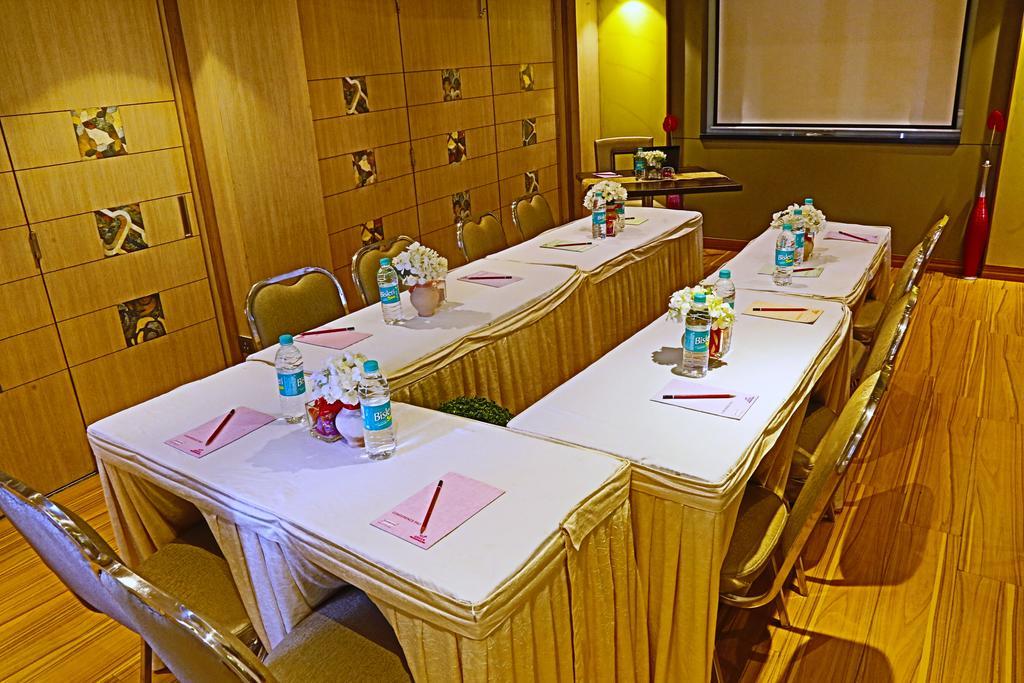 The Oriental Residency Hotel Mumbai Kültér fotó